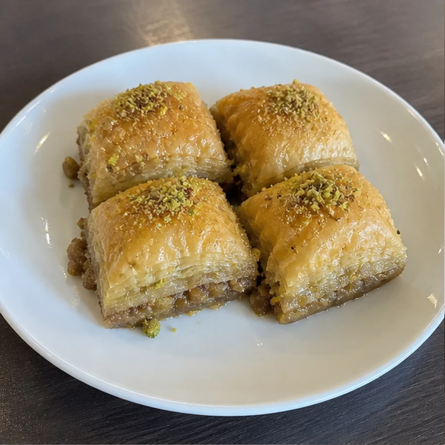 Tereyağlı cevizli baklava