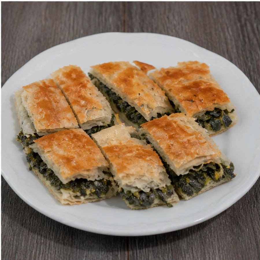 Ispanaklı ev böreği